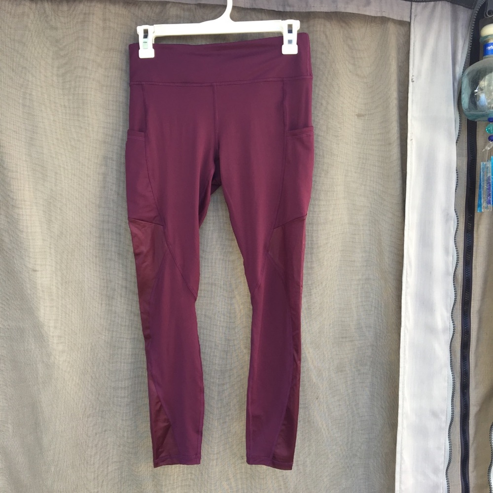 Dark purple Capri Tights